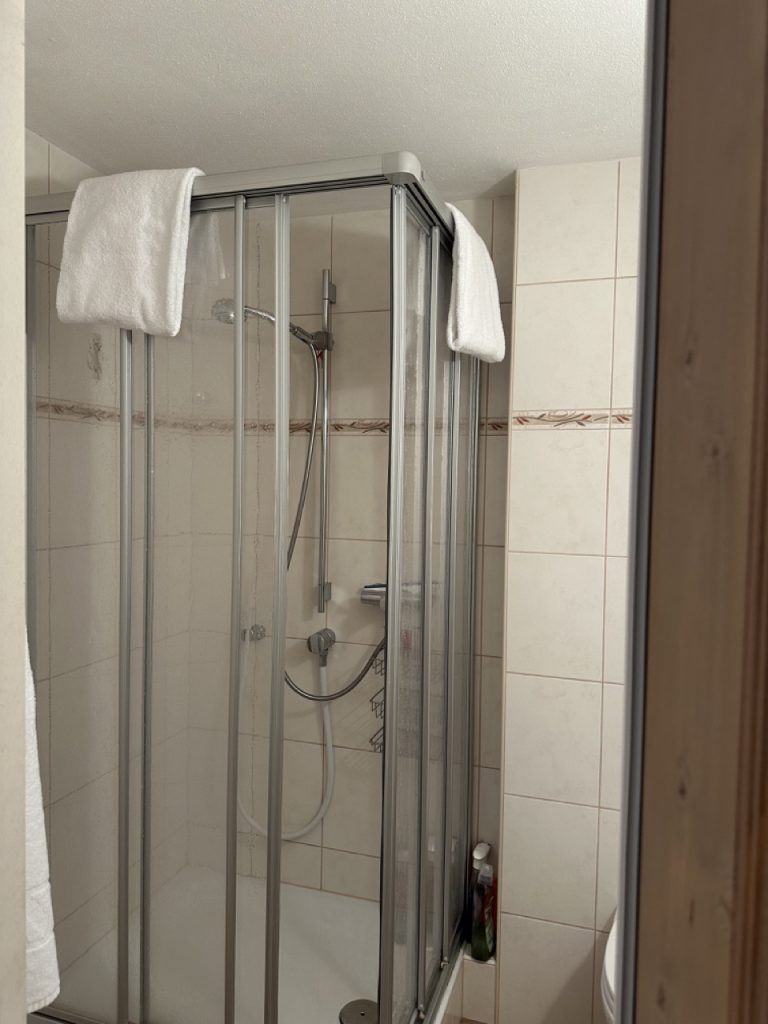 Foto 23.09.25, 13 00 56 Large